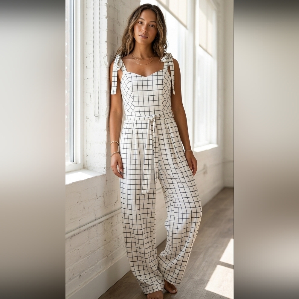 Chic Honey & Rosie Black and White Checkered Jumpsuit Women's Sz XS NWT